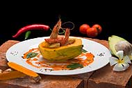Prawns in Papaya Boat